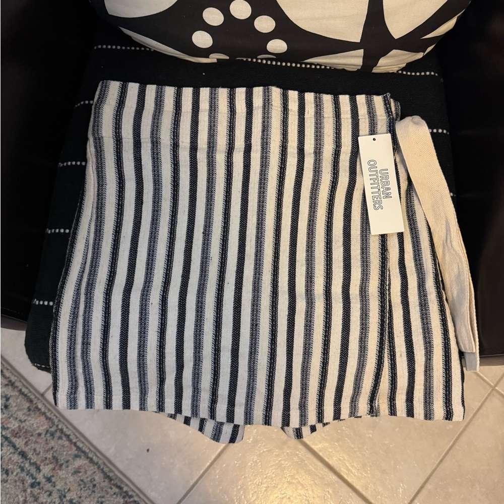 Urban Outfitters Black and White Striped Skort